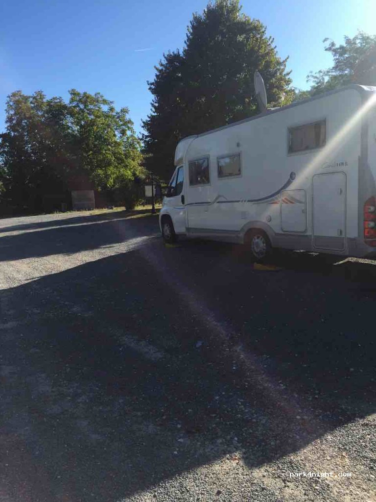 (24310) Saint-Crépin-de-Richemont - 104 Le Bourg — foto 2