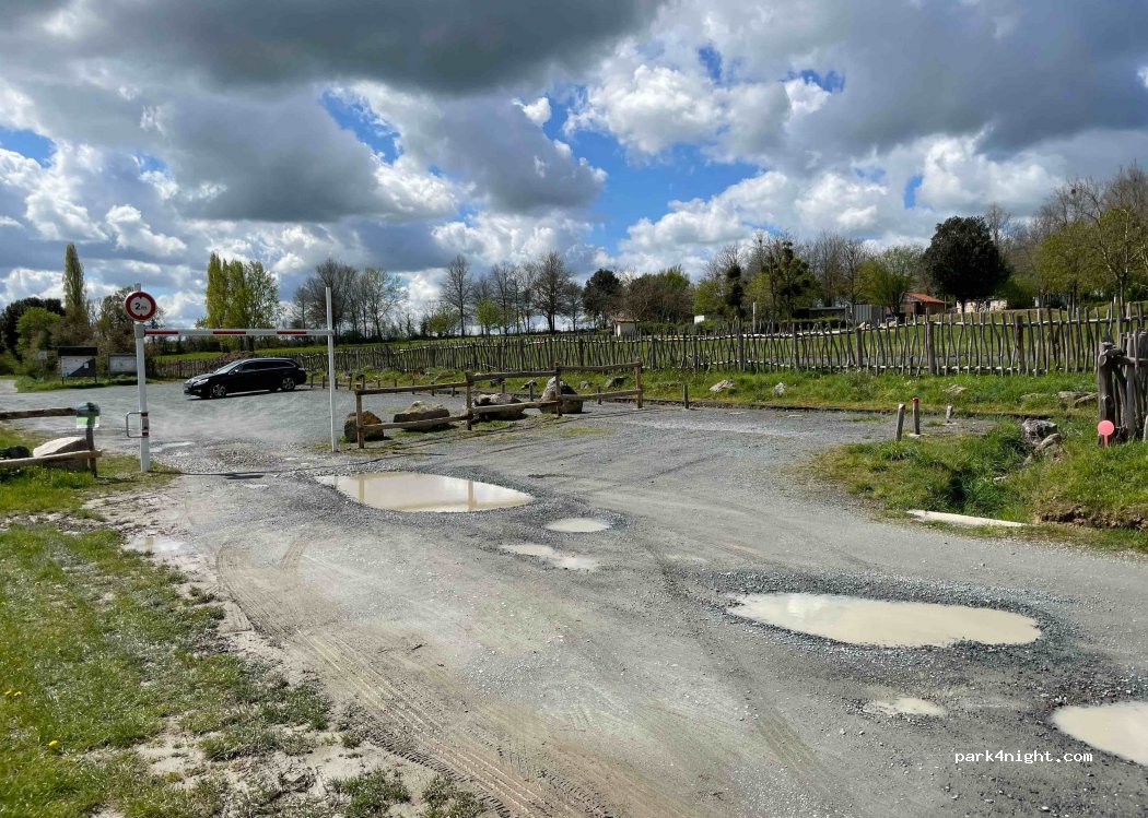 (49280) La Tessoualle - Unnamed Road — foto