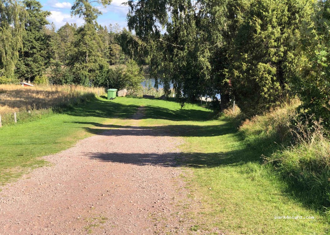 (590 16)  - Unnamed Road — foto 2