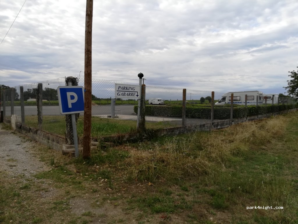 (16120) Saint-Simon, Charente - Juac — foto