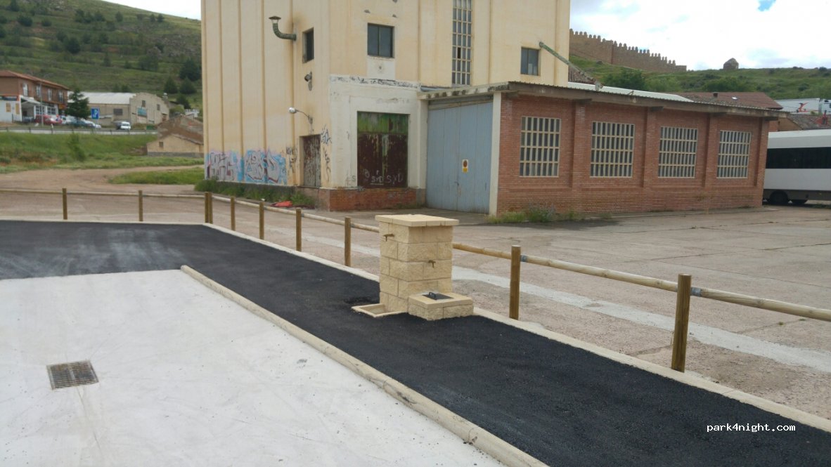 Área de Autocaravanas Molina de Aragón — foto