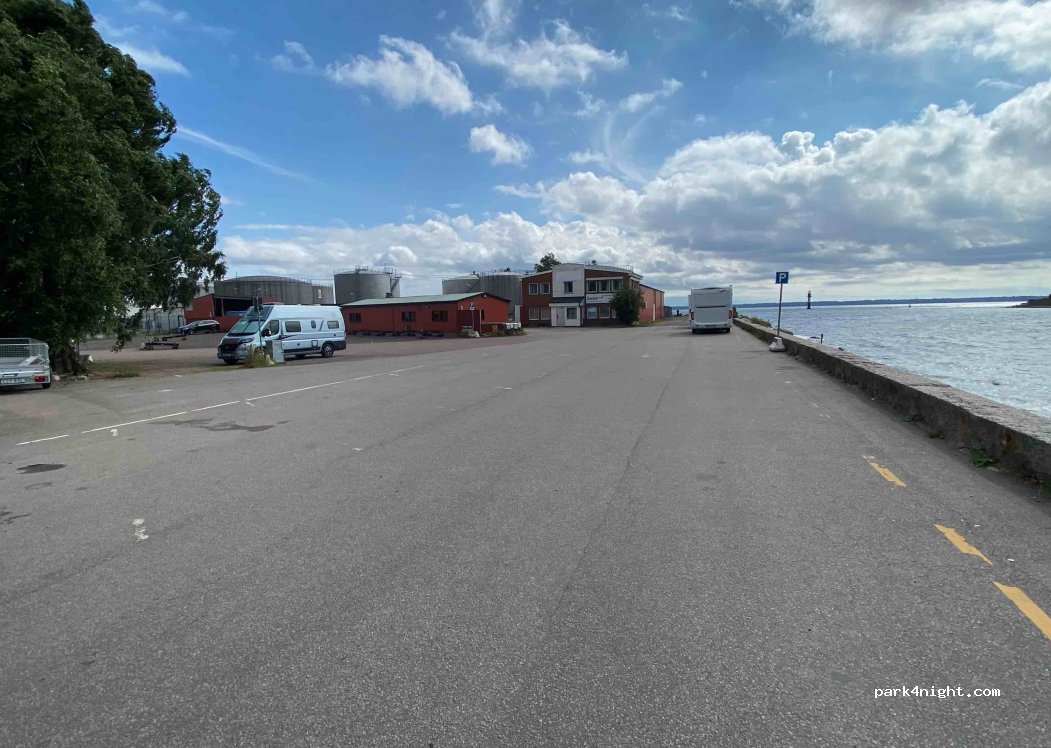 (392 31) Kalmar - 8 Tjärhovsgatan — foto 2