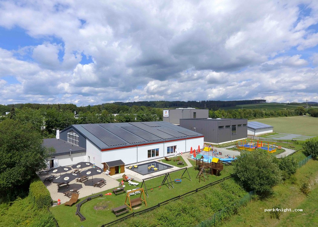 Wohnmobilstellplatz Freizeitwelt Sauerland Schmallenberg — foto