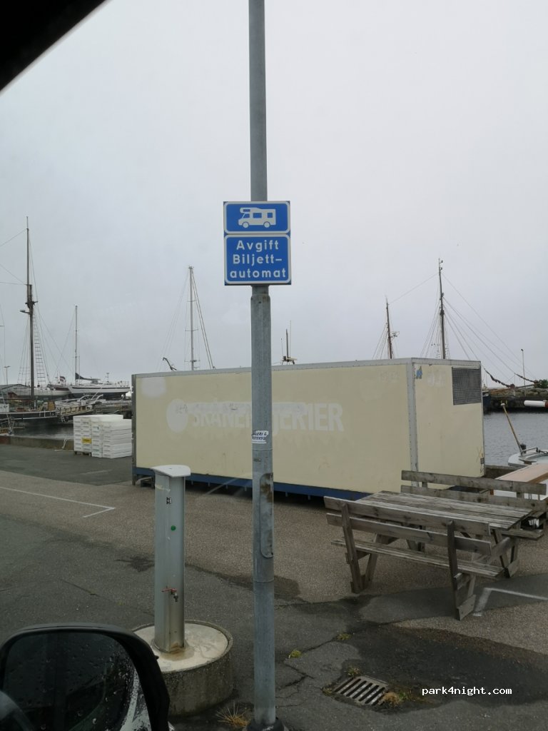 (276 60)  - 4 Strandgatan — foto 2