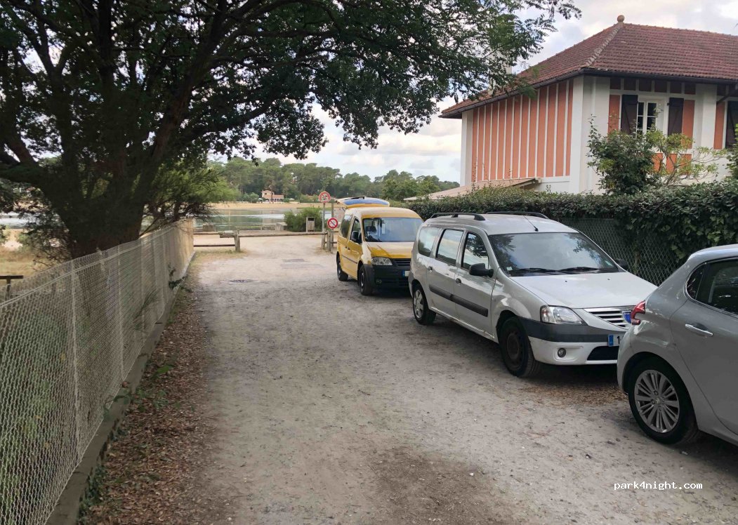 (40150) Soorts-Hossegor - 1341 Avenue du Touring Club — foto 2