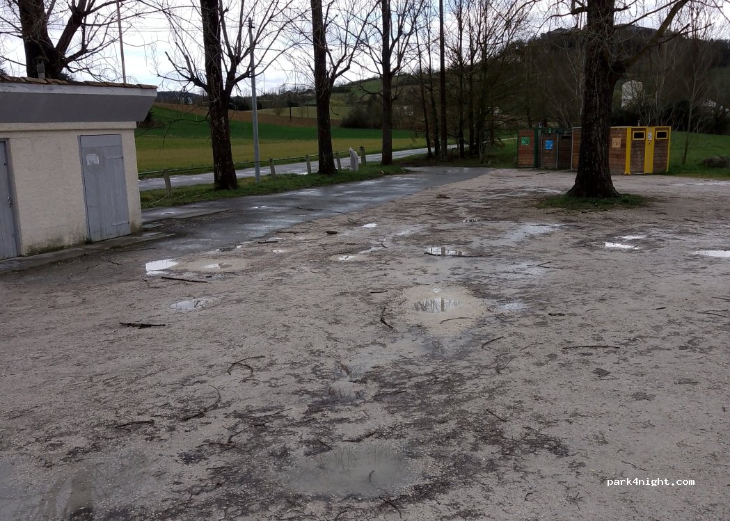 Aire de camping-car Lauzerte — foto 5