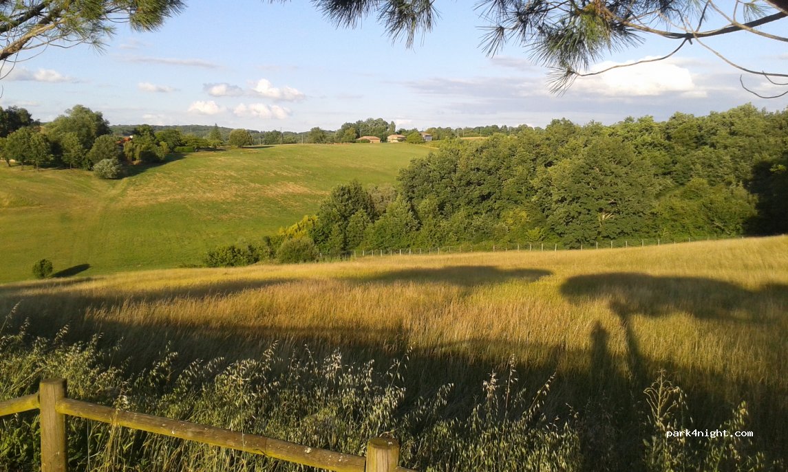 (82230) Verlhac-Tescou - 70 Rue du Presbytère — foto