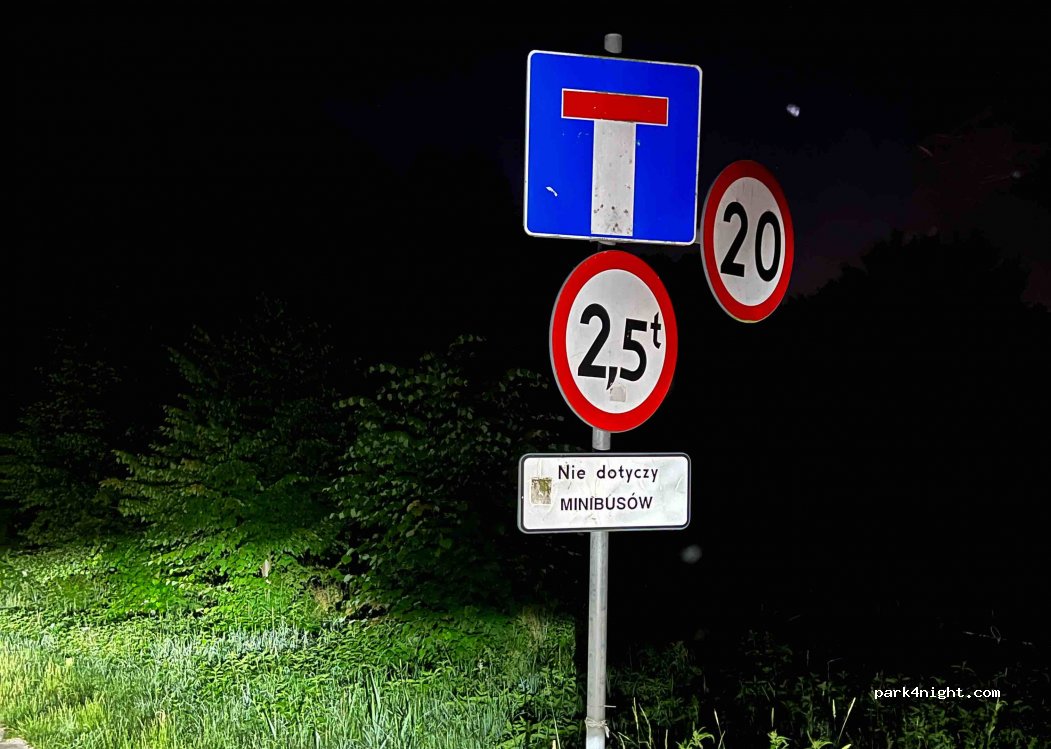 (97-300) Piotrków Trybunalski - Unnamed Road — foto 4