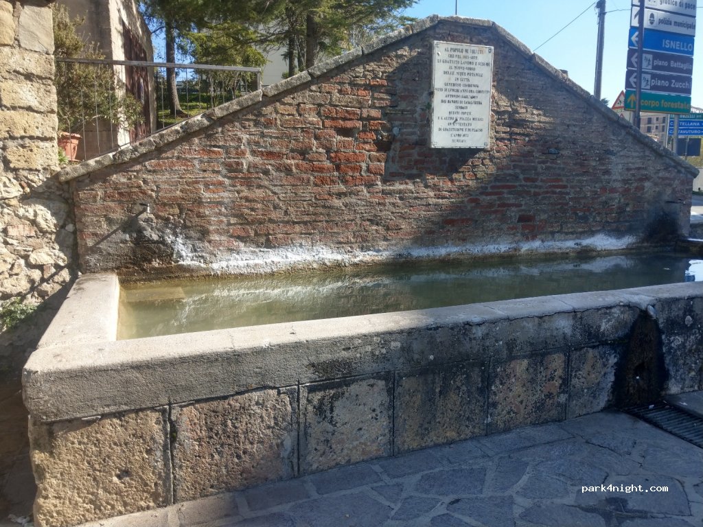 (90028) Polizzi Generosa - 11 Largo Zingari — foto