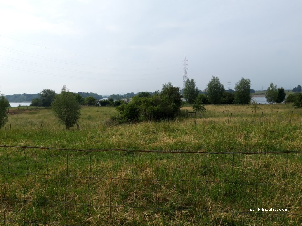 (46562) Voerde (Niederrhein) - Dammstraße — foto