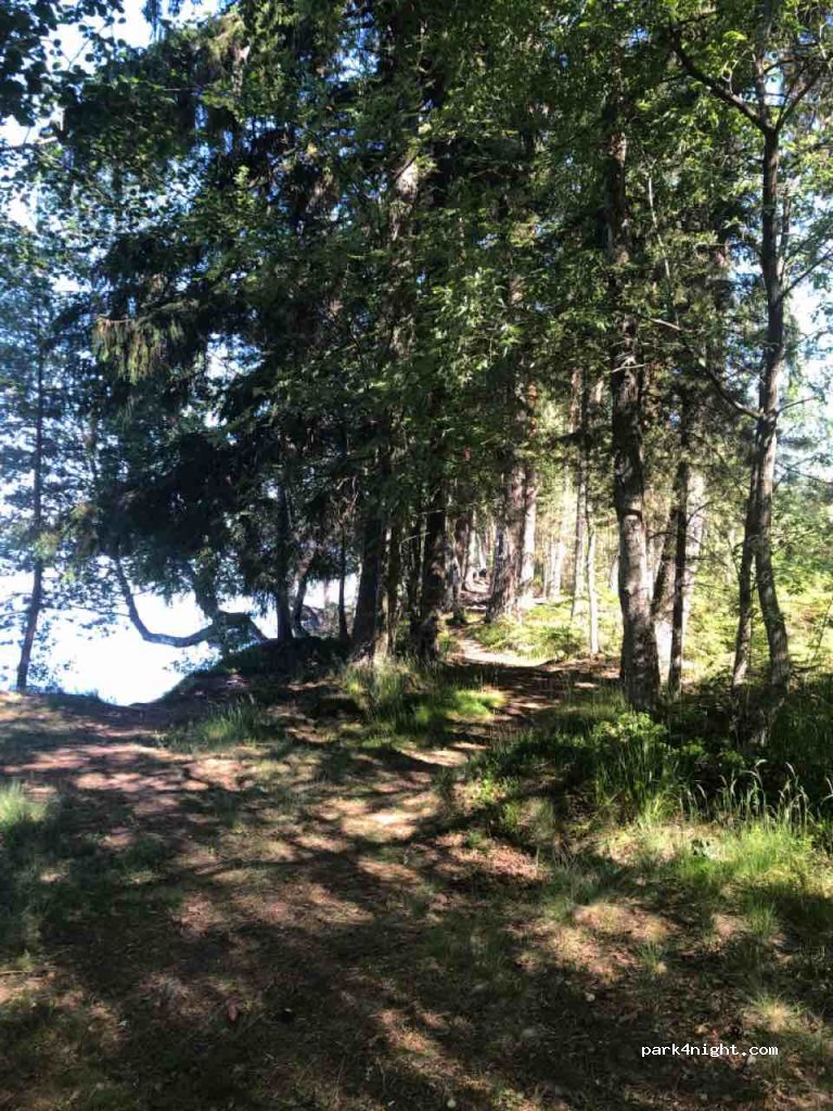 (695 92)  - Unnamed Road — foto