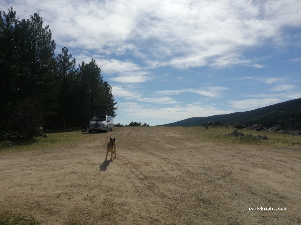 (28190) Puebla de la Sierra - M130 — foto