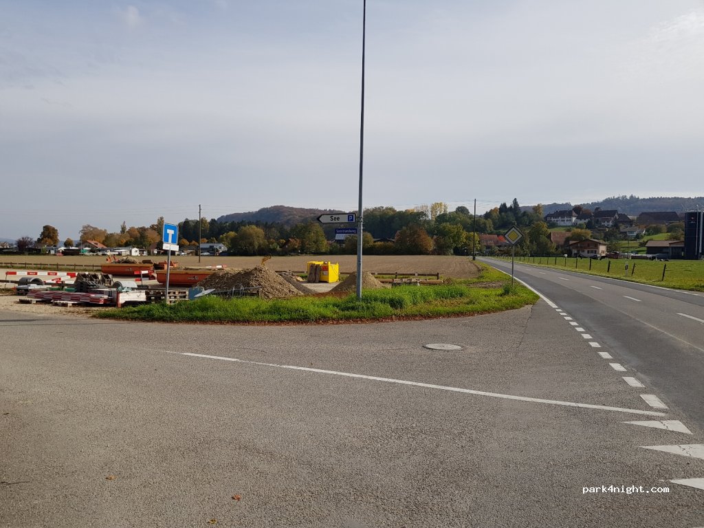 (3234) Vinelz - 20 Erlachstrasse — foto