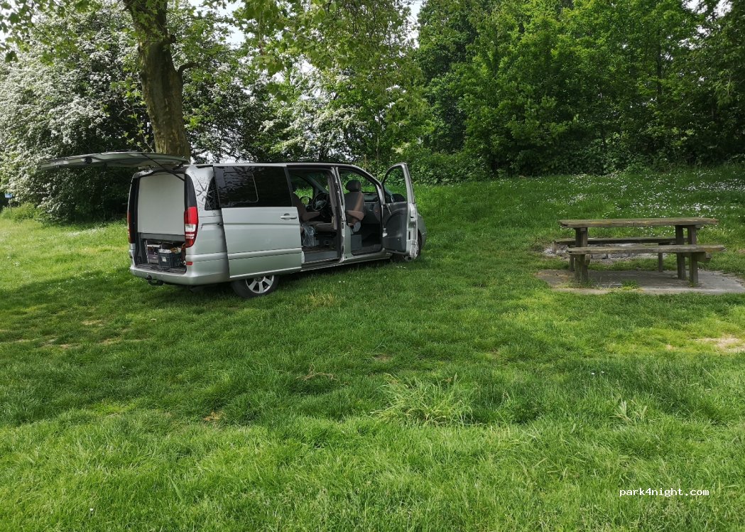 (1473) Genepiën - 2 Sentier Taburiaux — foto 2
