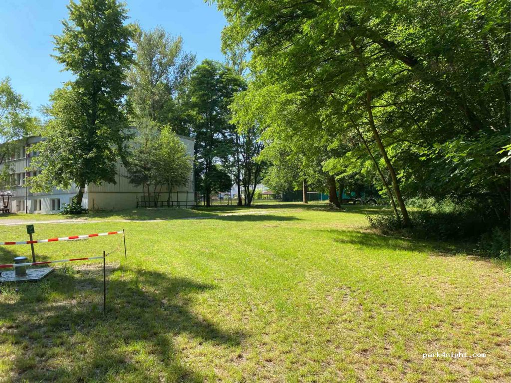 Kiez School and Kindergarten Camp — foto