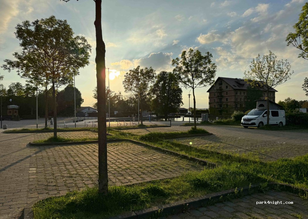 (17235) Neustrelitz - 19A Seestraße — foto 2