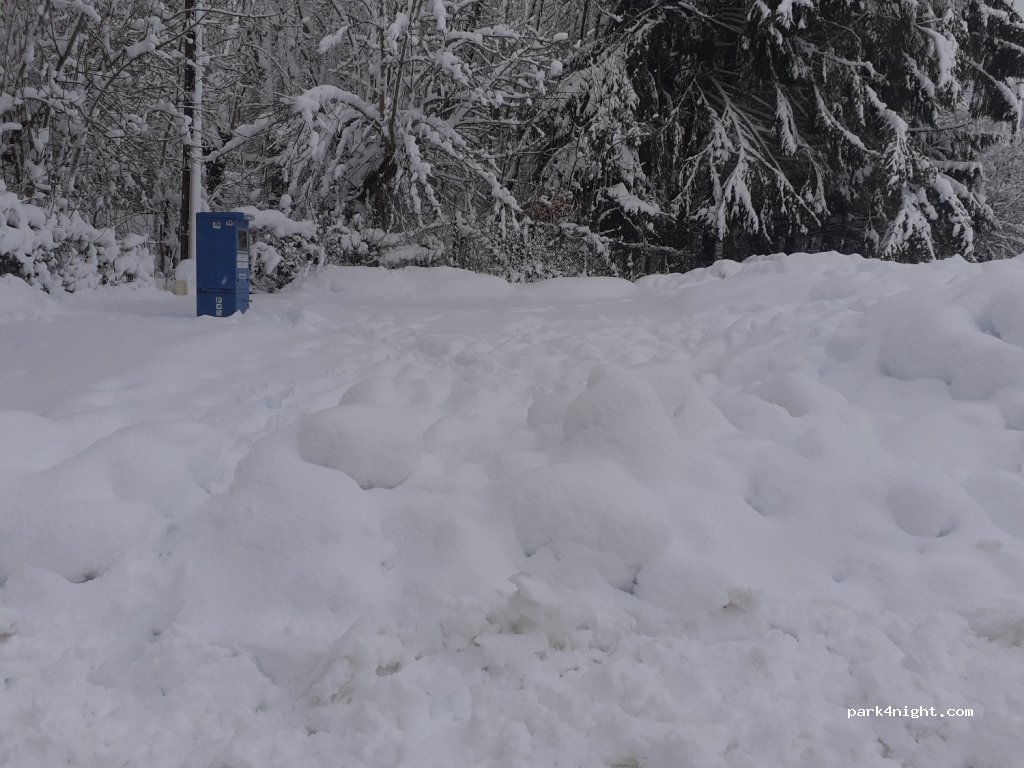 Aire de camping-car La Bourboule — foto