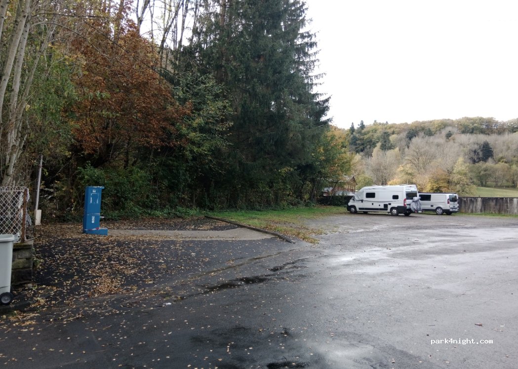 Aire de camping-car La Bourboule — foto 4