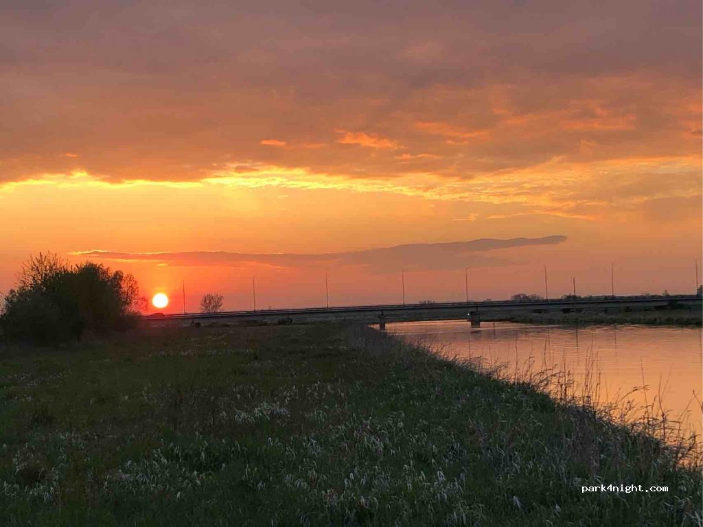 (28-400) Pińczów - Legionistów — foto 2