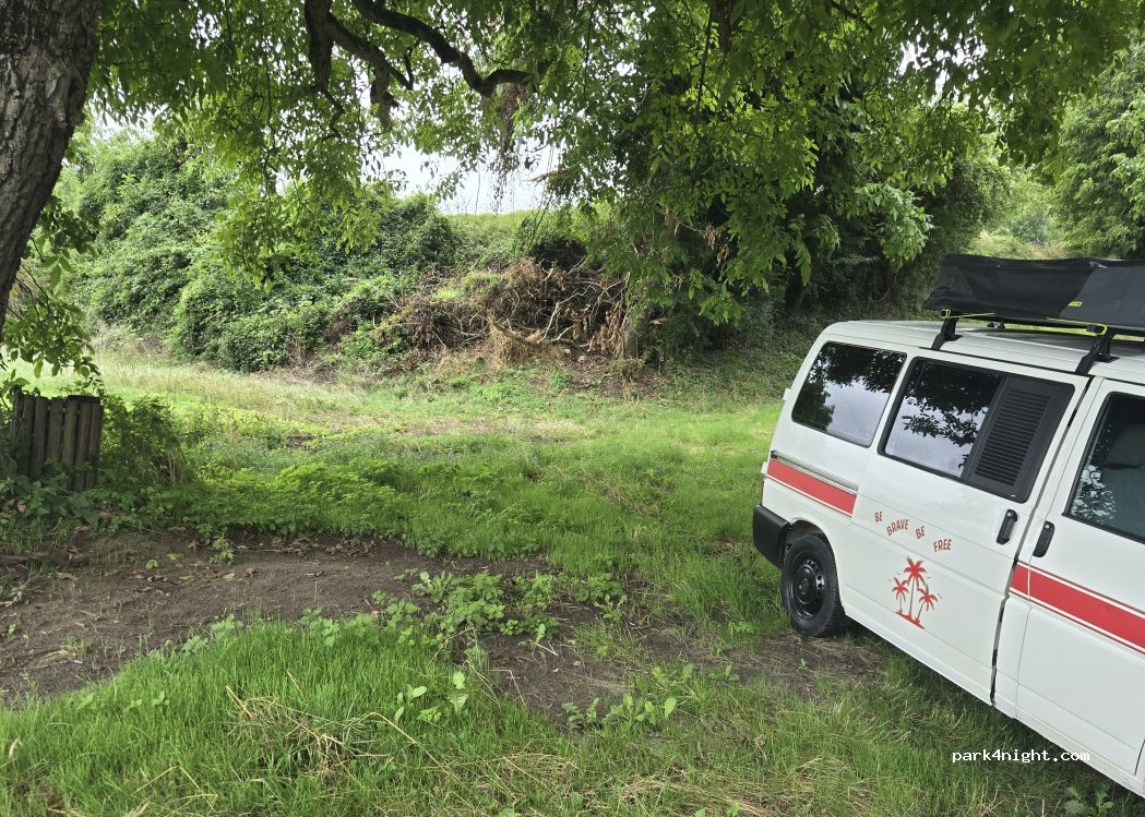 (51140) Romain - lieu dit le grand hameau — foto 2