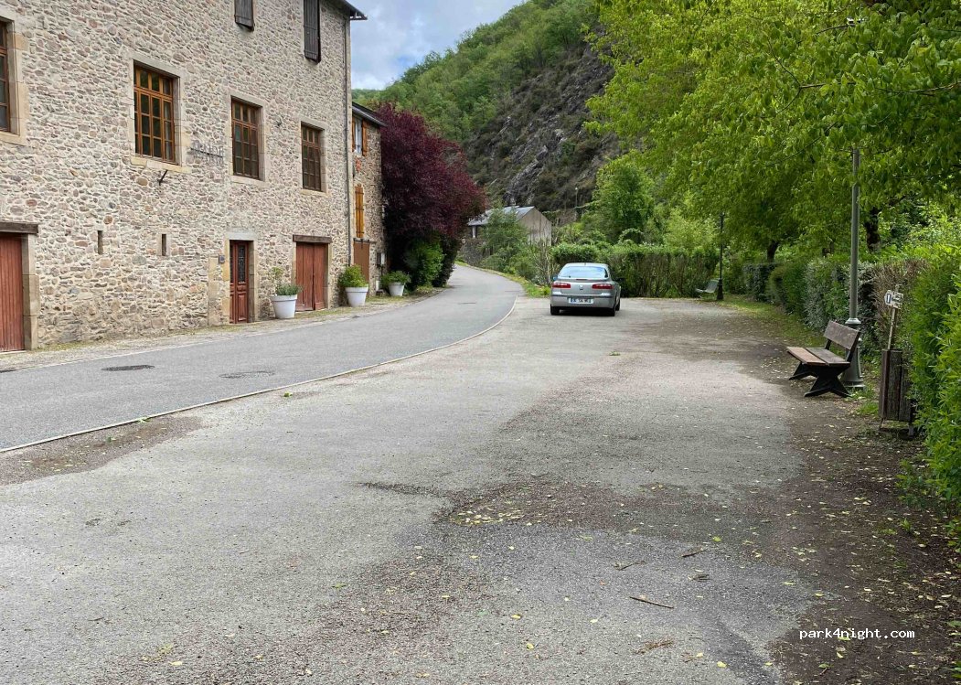 (12480) Brousse-le-Château - Brousse le Château — foto