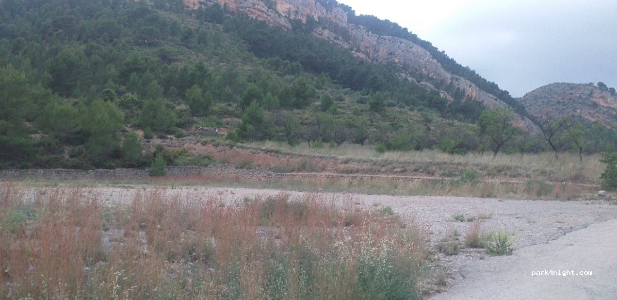 (46177) Tuéjar - Unnamed Road — foto 2