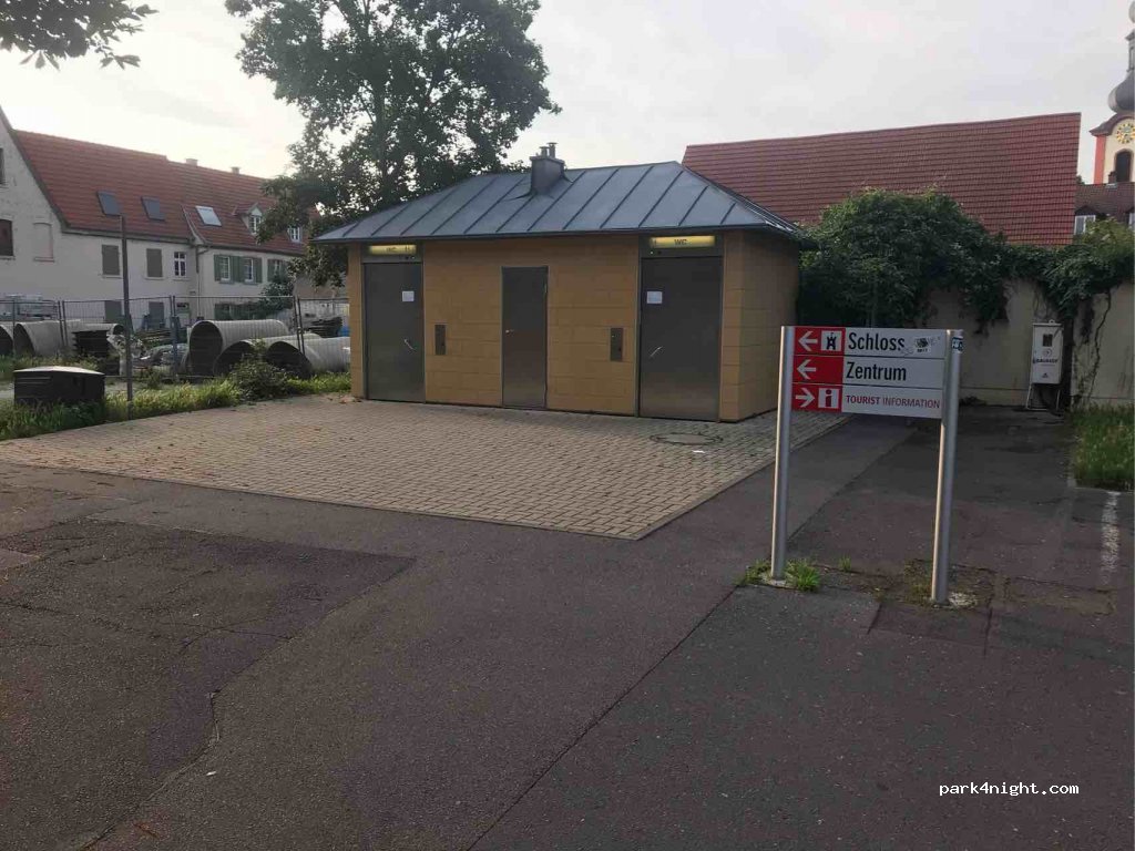 Parkplatz Alter Messplatz — foto 2