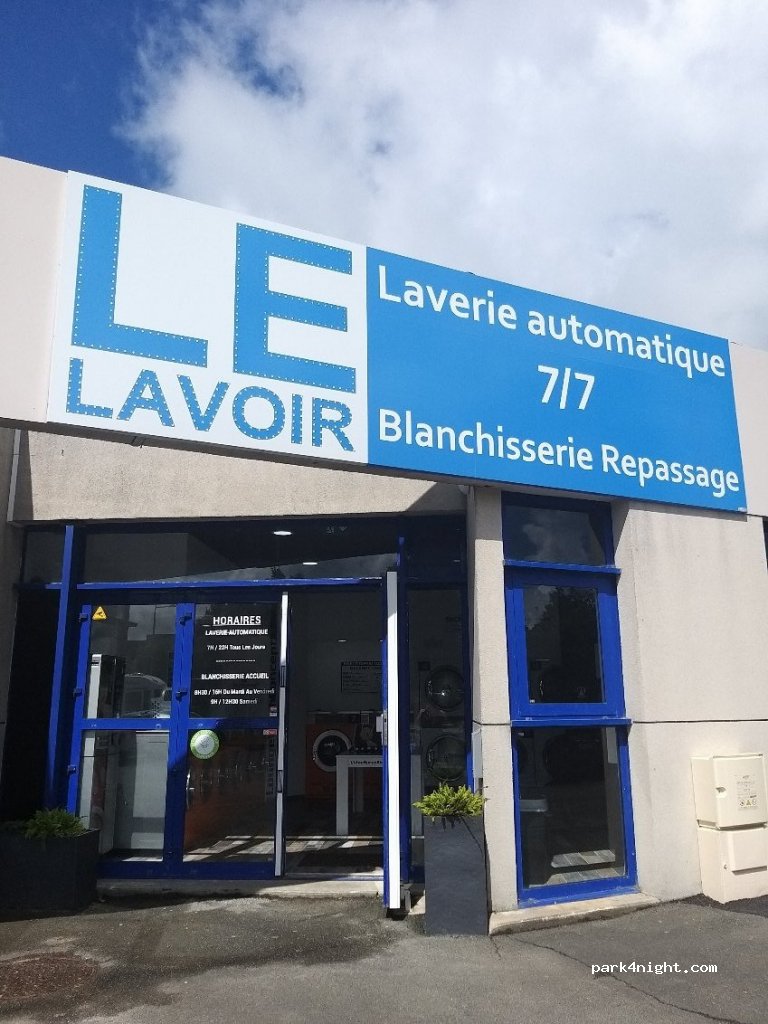 (17000) La Rochelle - 12 Rue de la Perruche — foto