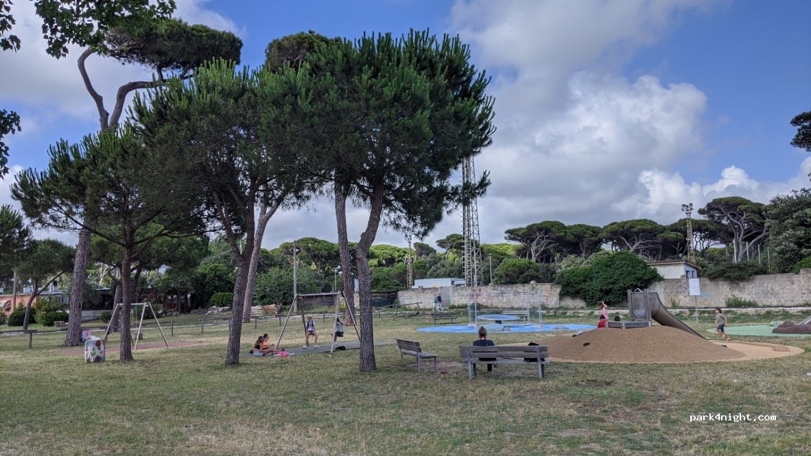 (56128) Marina di Pisa - Via di Gualduccio — foto