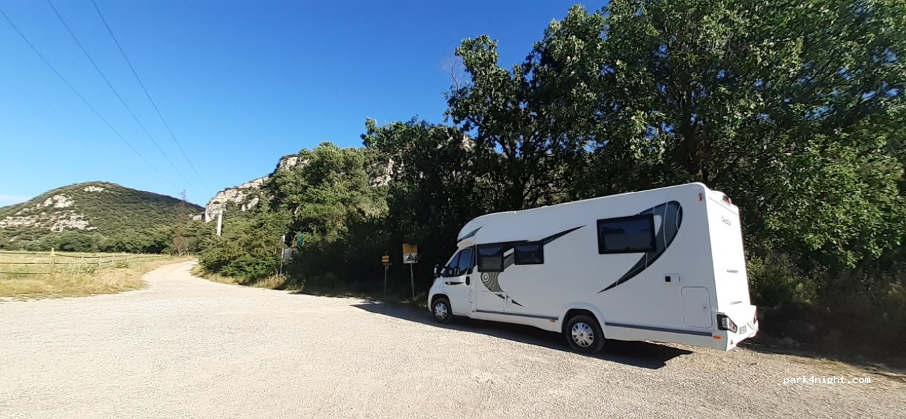 (04800) Gréoux-les-Bains - Chemin de Babaou — foto