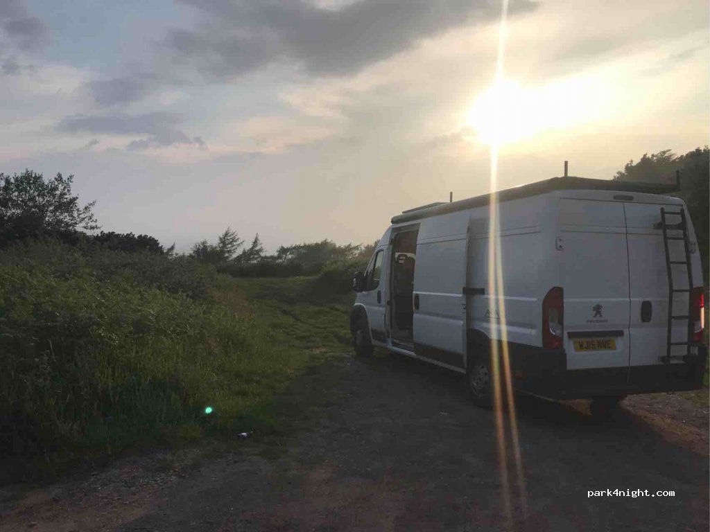 (TS9 7JH)  - Raisdale Road — foto 2