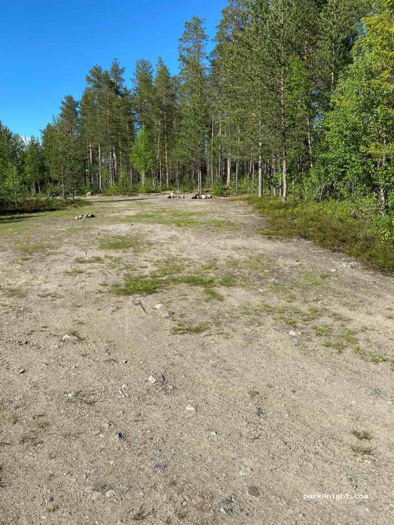 (933 91)  - Unnamed Road — foto