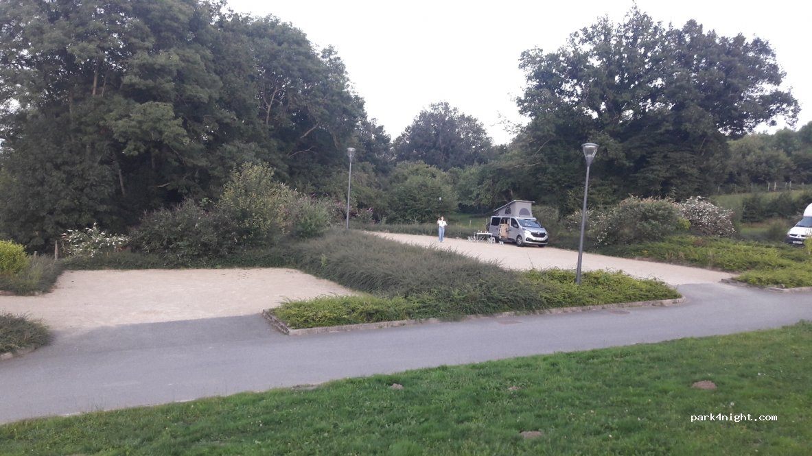 (63780) Queuille - 25 Avenue du Méandre — foto 3