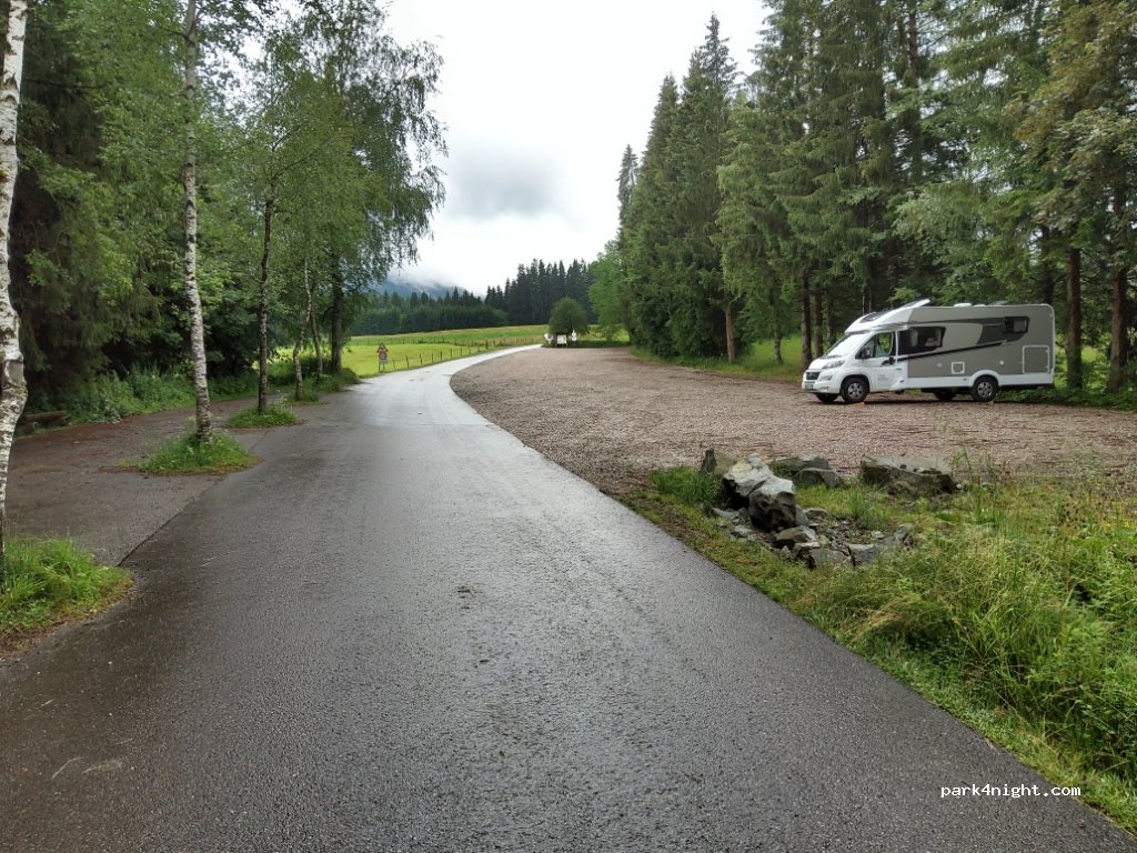 Wanderparkplatz Großer Wald — foto