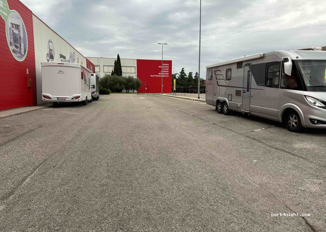 (37010) Affi - 24 Via Giovanni Pascoli — foto 4