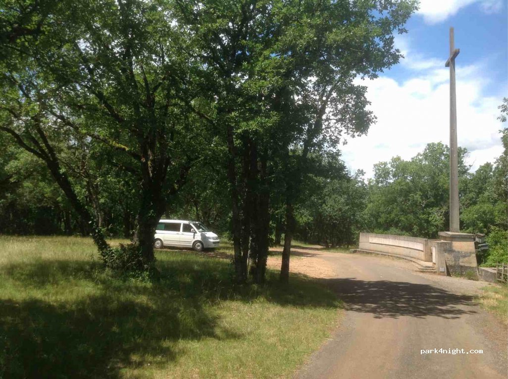 (46100) Figeac - Le Cinglé Bas — foto 2