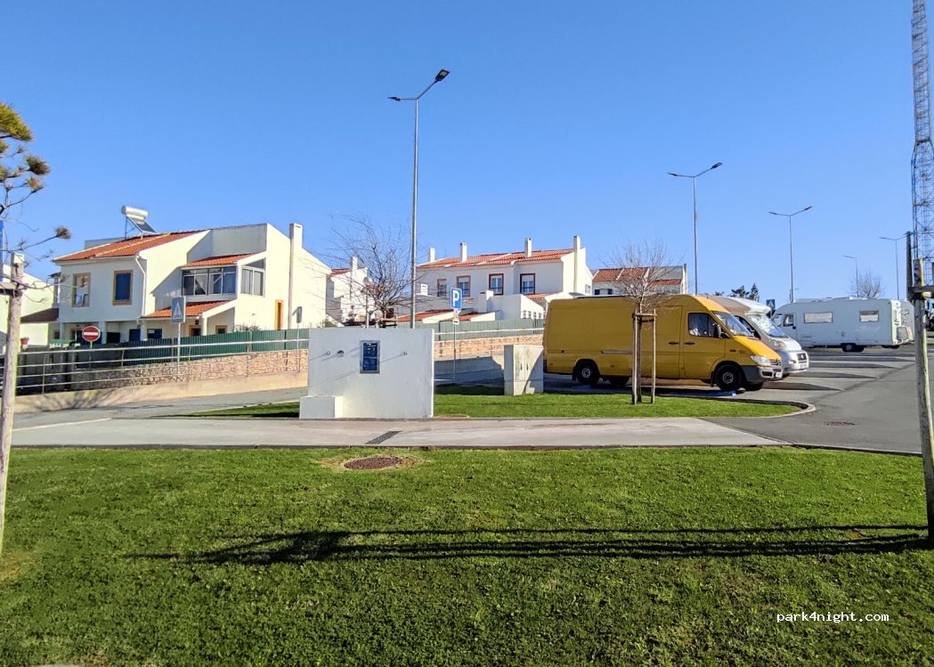 (2655) Ericeira - 21 Bairro do Alto das Pretas — foto 3