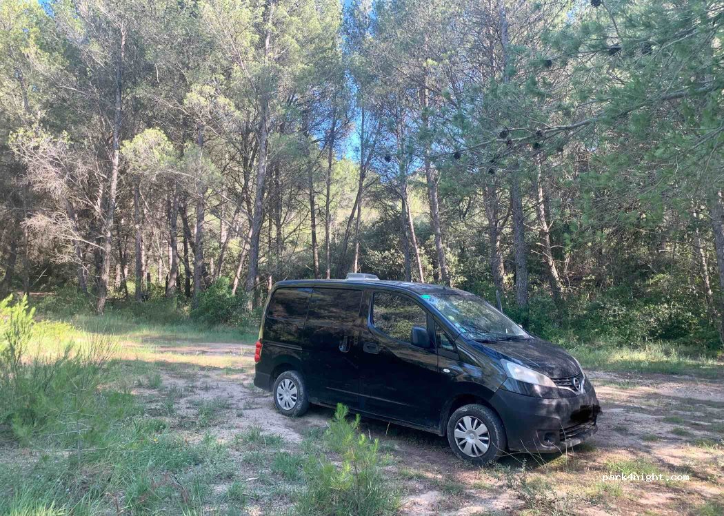 (13810) Eygalières - D24 — foto 3