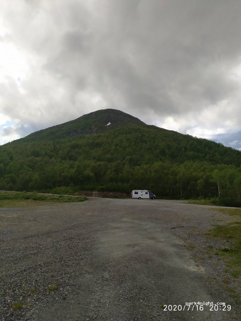 (912 98)  - Unnamed Road — foto