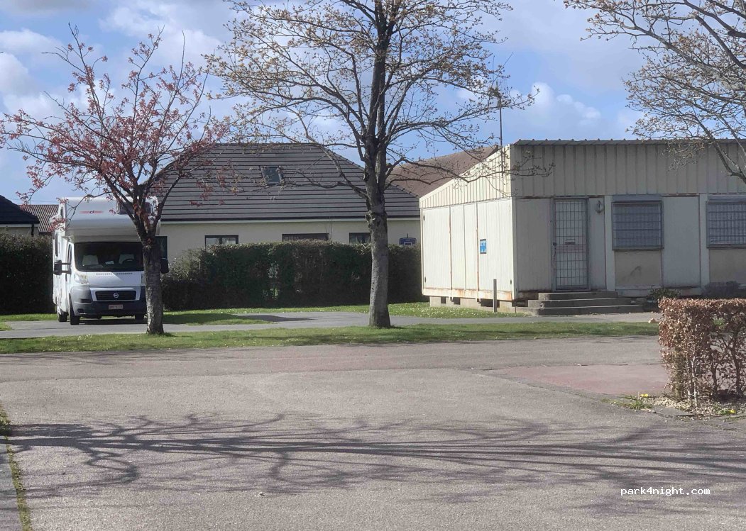 (76510) Saint-Nicolas-d'Aliermont - 1-21 Rue d'Arques — foto 5