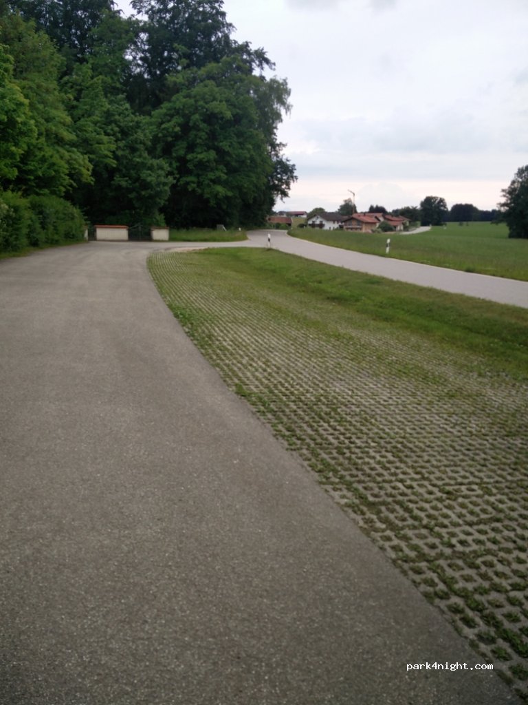 (83379) Wonneberg - Pater-Bernhard-Straße — foto