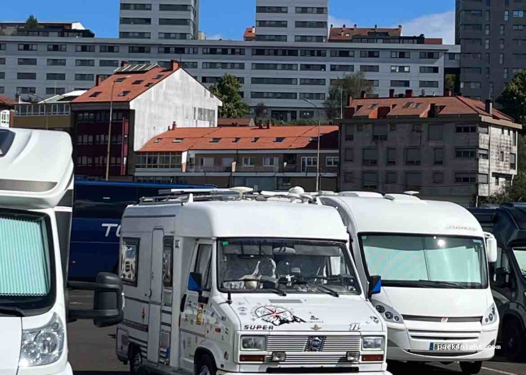 Aparcadoiro dos Salgueiriños — foto 5