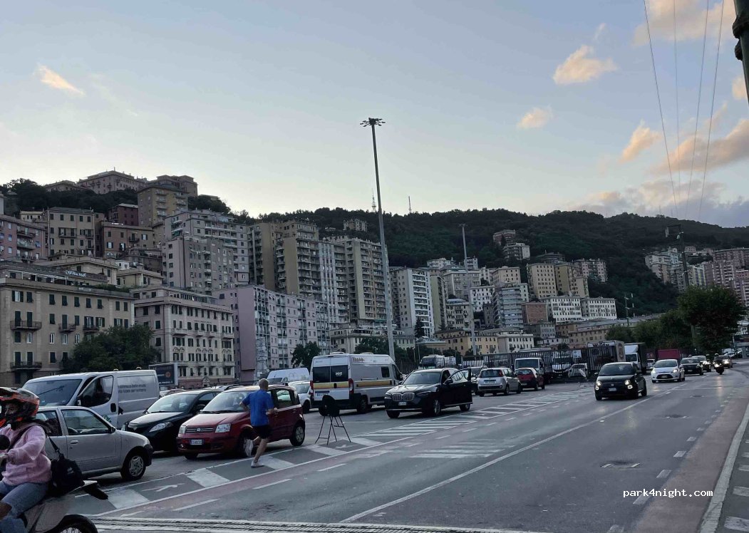 (16139) Genoa - 1 Via Giovanni de Prà — foto 5