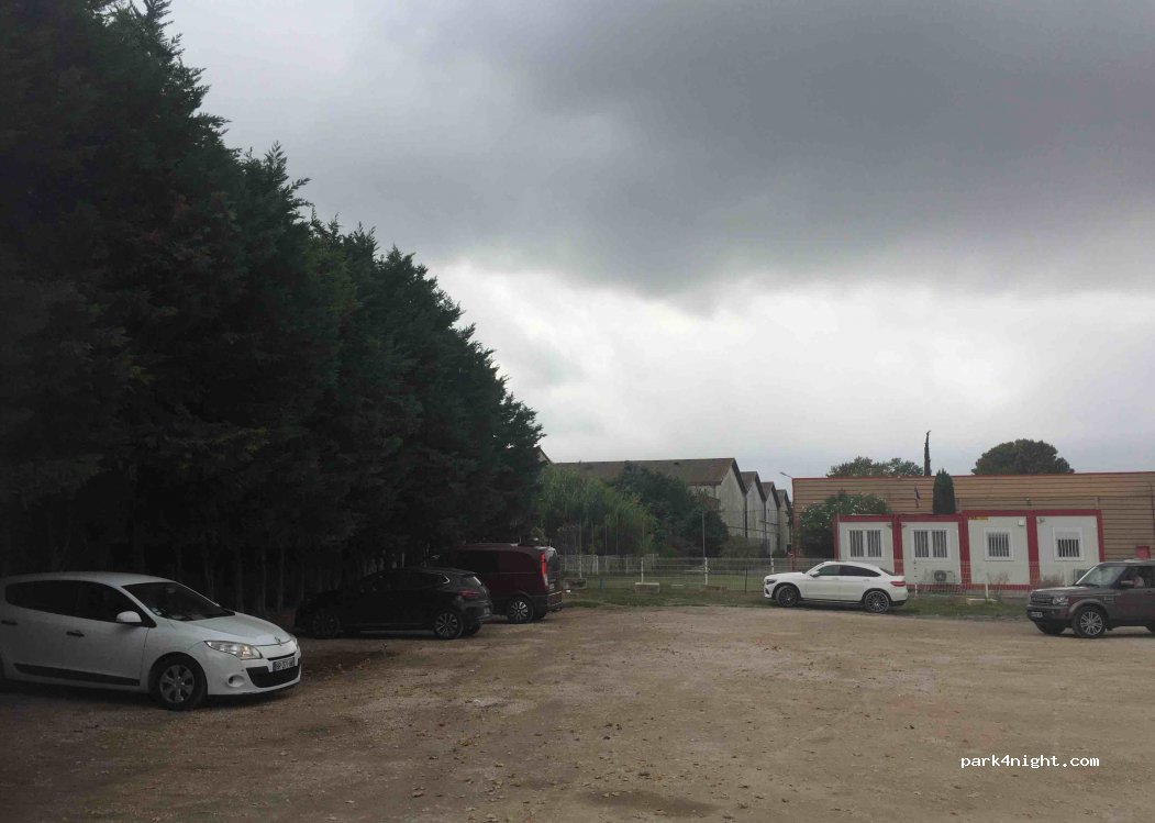 (13210) Saint-Rémy-de-Provence - 2 Rue François Poulet — foto 2