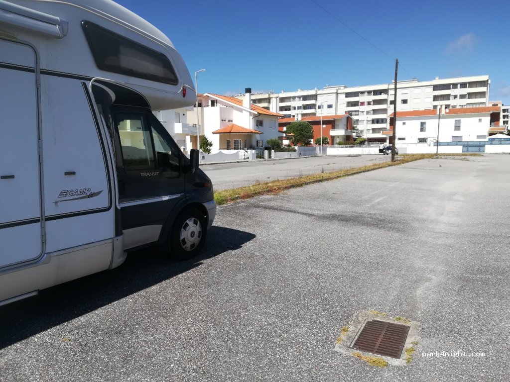 (4935-580)  - 123 Avenida da Bela Vista — foto