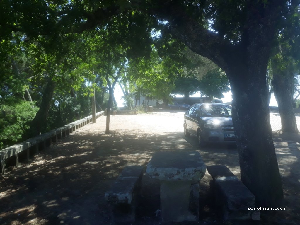 (3530) Mangualde - 53 Rua de Santa Maria do Castelo — foto