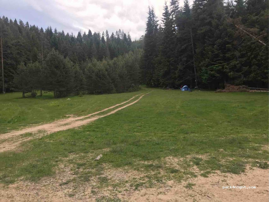 (2917) Popov Meadows - Unnamed Road — foto