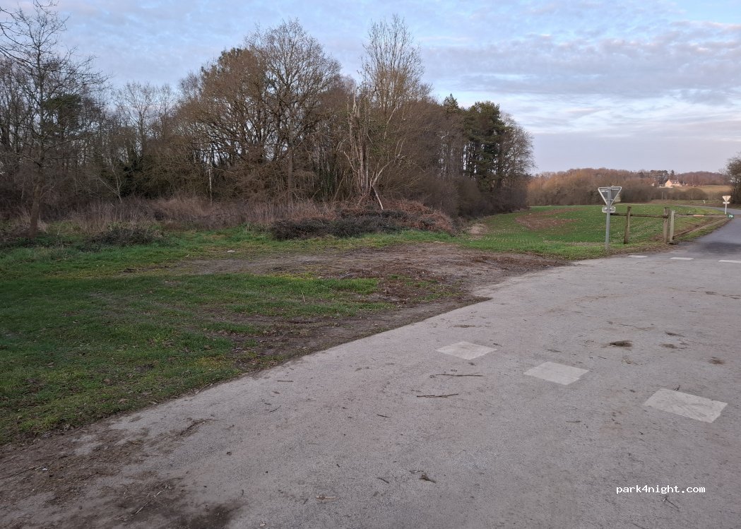 (56800) Loyat - Unnamed Road — foto 2