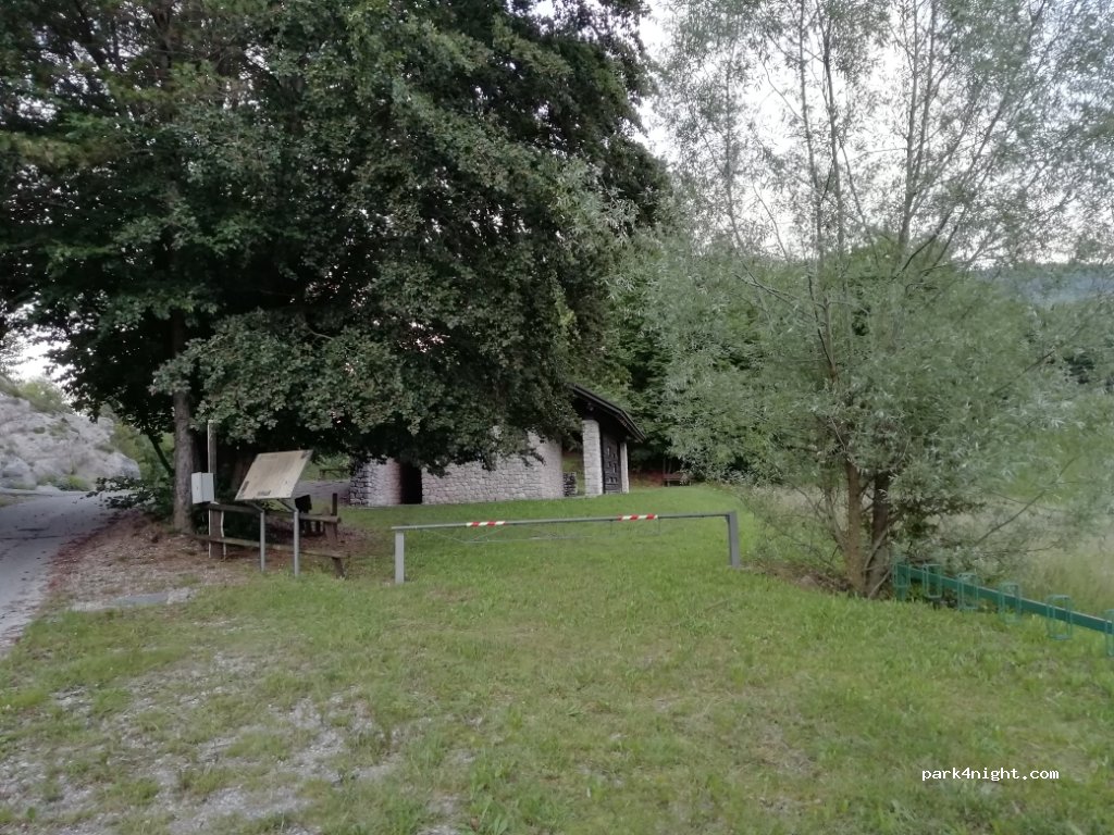 (33090) Clauzetto - Via Val da Ros — foto