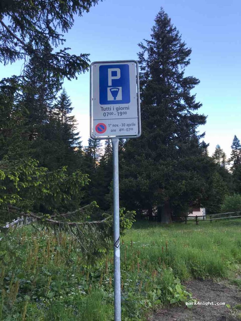 Parking San Bernardinio Isola Dam — foto 2